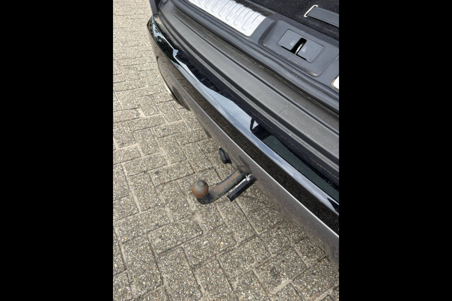 Land Rover Range Rover Sport 2.0 P400e HSE SPORT PHEV PANORAMADAK LEER LUCHTVERING PIXEL LED TREKHAAK