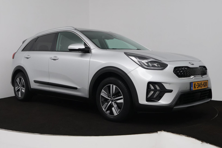 Kia Niro 1.6 GDi Hybrid ExecutiveLine (PANORAMADAK, TREKHAAK AFNEEMBAAR, JBL SOUND, STOELKOELING/VERWARMING, DEALER ONDERHOUDEN)