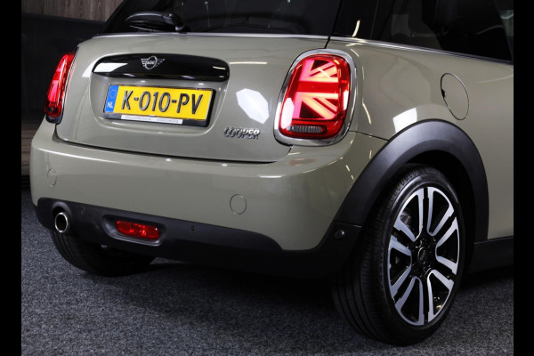 MINI Cooper 1.5 FACELIFT / AUT / Open Panoramadak / Navi / Ecc / Elek Pakket / Leder / Led / Pdc / 17 Inch