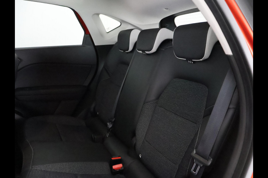 Renault Captur 1.6 E-TECH PHEV AUTOMAAT GARANTIE TOT 6-2031* KEYLESS.CAMERA.PDC V+A