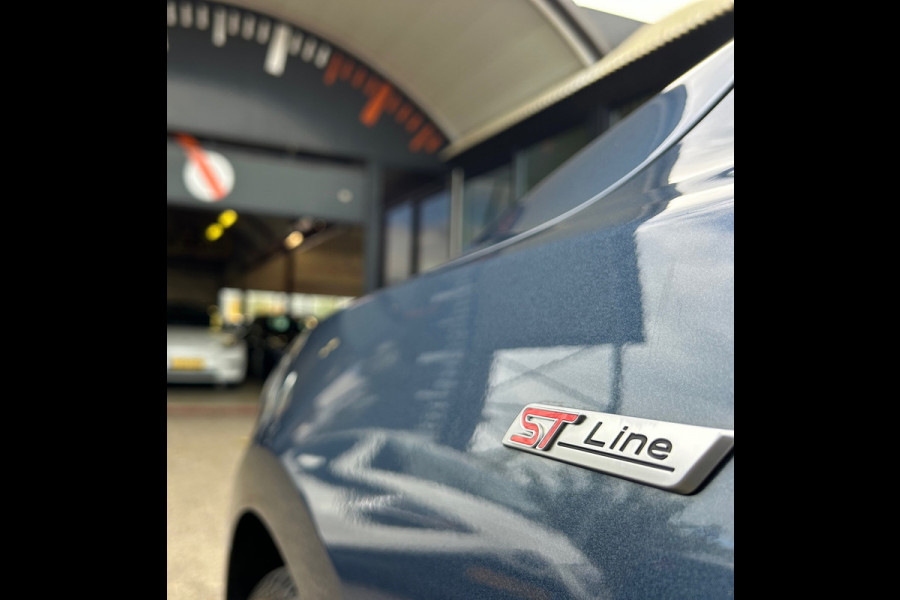 Ford FOCUS Wagon 1.0 EcoBoost Hybrid ST Line Business