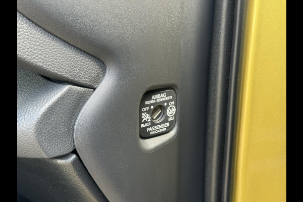 Toyota Yaris Cross 1.5 Hybrid Dynamic Camera Pdc Navigatie Led verlichting Carplay Clima Stoelverwarming