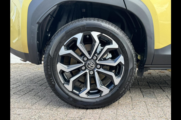 Toyota Yaris Cross 1.5 Hybrid Dynamic Camera Pdc Navigatie Led verlichting Carplay Clima Stoelverwarming