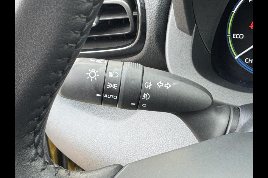 Toyota Yaris Cross 1.5 Hybrid Dynamic Camera Pdc Navigatie Led verlichting Carplay Clima Stoelverwarming