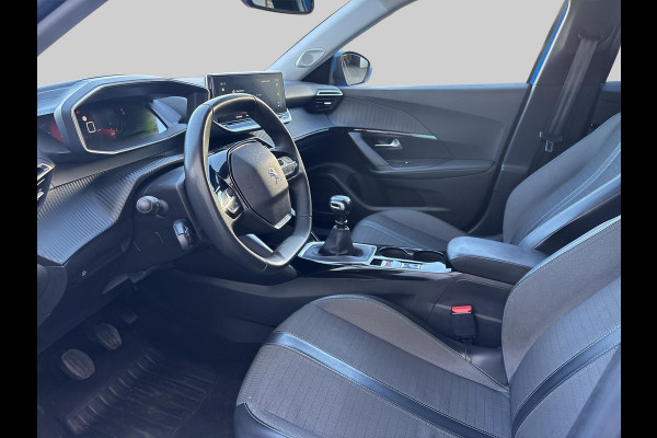 Peugeot 2008 1.2 PureTech Blue Lease Allure | nieuwe distributierem Peugeot 2008 1.2 PureTech Blue Lease Allure | nieuwe distributierem