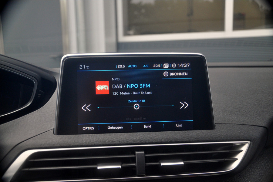 Peugeot 3008 1.2 PureTech Blue Lease Premium | Camera | Navigatie | Trekhaak