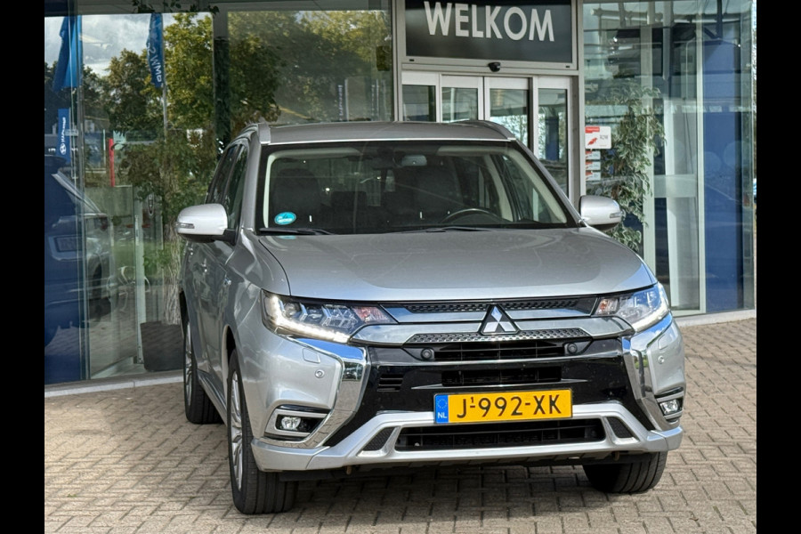 Mitsubishi Outlander 2.4 PHEV Intense Navi|Camera|Trekhaak|Dealer Onderhouden