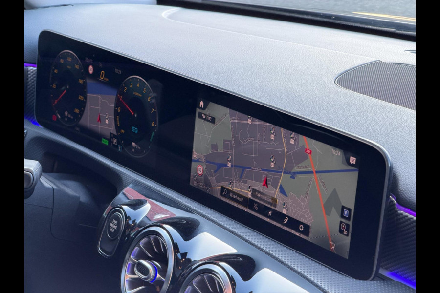 Mercedes-Benz A250e Limo Widescreen LED Pano Sfeer Carplay
