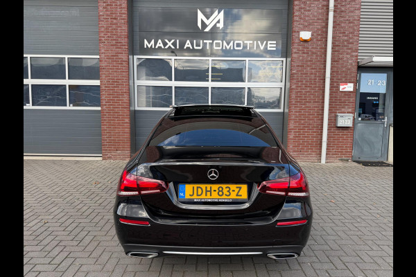Mercedes-Benz A250e Limo Widescreen LED Pano Sfeer Carplay