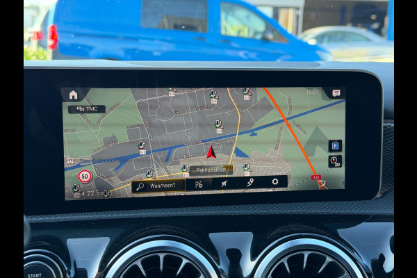 Mercedes-Benz A250e Limo Widescreen LED Pano Sfeer Carplay