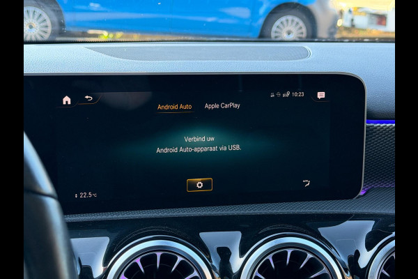 Mercedes-Benz A250e Limo Widescreen LED Pano Sfeer Carplay
