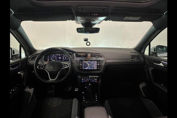 Volkswagen Tiguan 1.4 TSI eHybrid R-Line Business+ | PANO | IQ LIGHTS | CAMERA