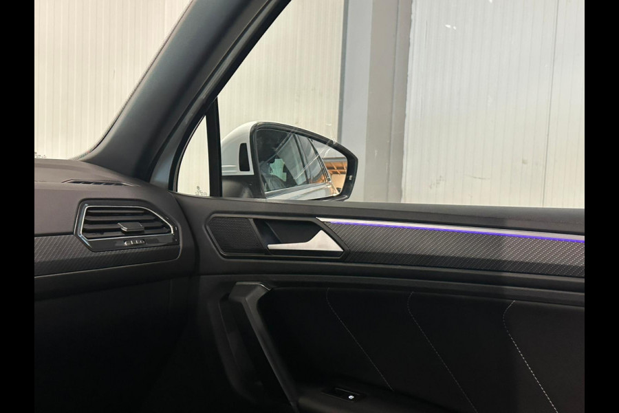 Volkswagen Tiguan 1.4 TSI eHybrid R-Line Business+ | PANO | IQ LIGHTS | CAMERA