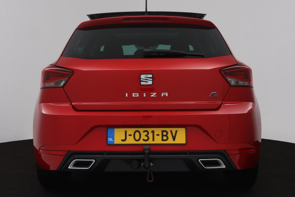 Seat Ibiza 1.0 TSI FR Business Intense Automaat (PANORAMADAK, DIGITALE COCKPIT, CARPLAY, XENON, CAMERA, PDC, GOED ONDERHOUDEN)