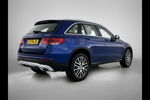 Mercedes-Benz GLC 300e 4MATIC Business Solution Luxury Panoramadak| Lichtmetalen velgen | Elect. bed. voorstoelen met Memory | Trekhaak | Parking support met camera achter | Inclusief 24 maanden Mercedes-Benz Certified garantie voor Europa