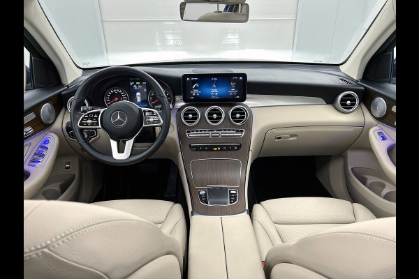 Mercedes-Benz GLC 300e 4MATIC Business Solution Luxury Panoramadak| Lichtmetalen velgen | Elect. bed. voorstoelen met Memory | Trekhaak | Parking support met camera achter | Inclusief 24 maanden Mercedes-Benz Certified garantie voor Europa