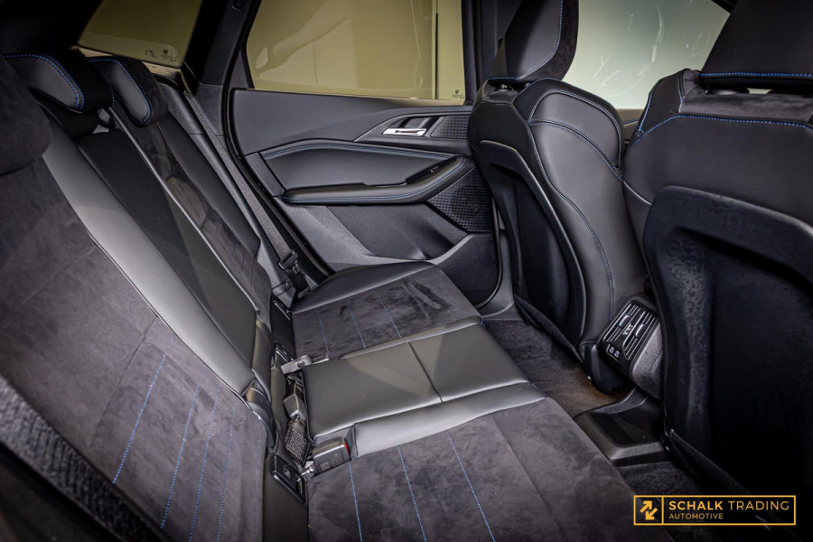 BMW 2 Serie Active Tourer 218i|M-sport|Trekhaak|E-stoel|Cam