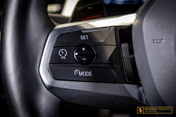 BMW 2 Serie Active Tourer 218i|M-sport|Trekhaak|E-stoel|Cam