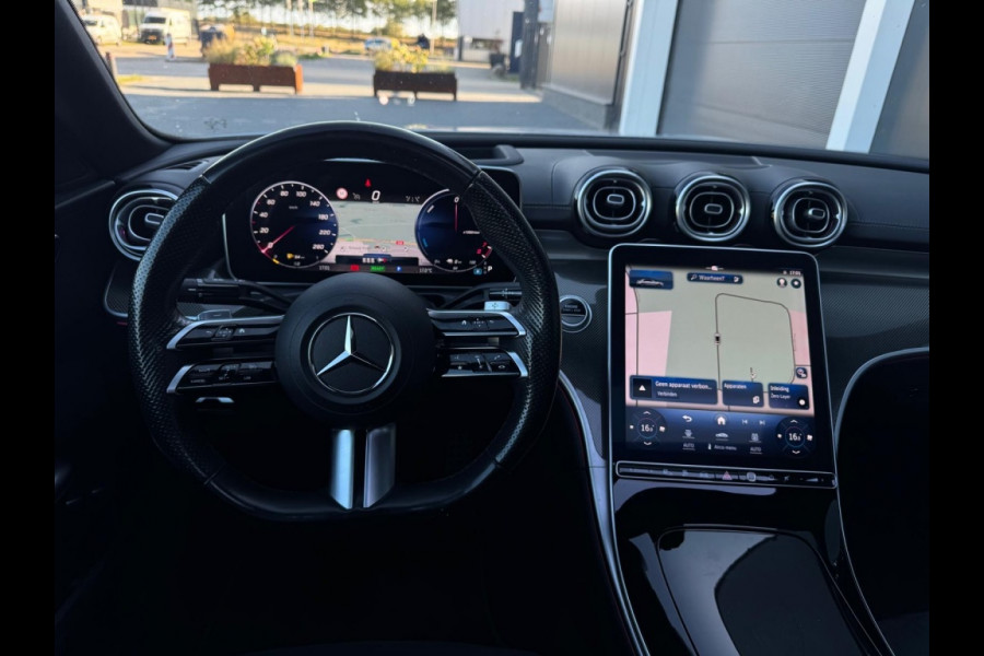 Mercedes-Benz C-Klasse 300 e AMG Line 2023 PANO NAVI AMBIENT WIDESCREEN CAMERA CR CONTR
