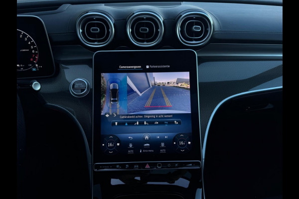 Mercedes-Benz C-Klasse 300 e AMG Line 2023 PANO NAVI AMBIENT WIDESCREEN CAMERA CR CONTR