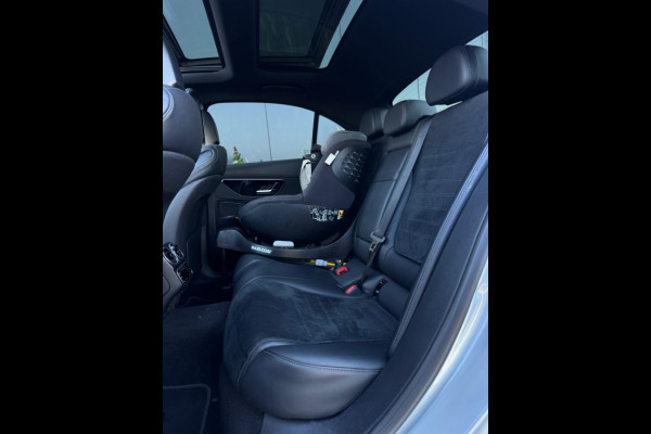 Mercedes-Benz C-Klasse 300 e AMG Line 2023 PANO NAVI AMBIENT WIDESCREEN CAMERA CR CONTR