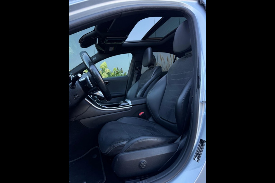 Mercedes-Benz C-Klasse 300 e AMG Line 2023 PANO NAVI AMBIENT WIDESCREEN CAMERA CR CONTR