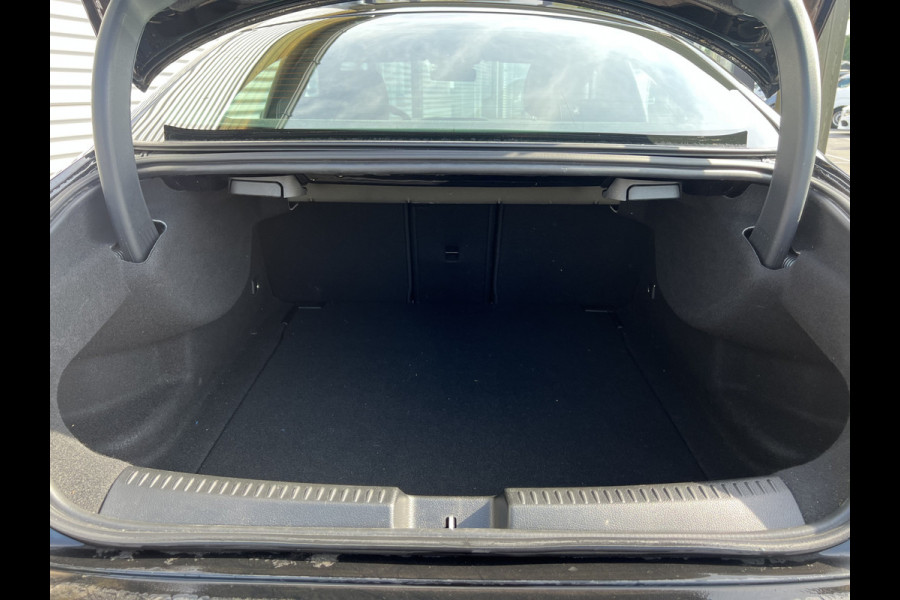 Mercedes-Benz CLA-Klasse 200 Business Solution Luxury