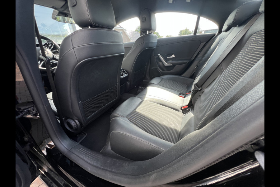 Mercedes-Benz CLA-Klasse 200 Business Solution Luxury
