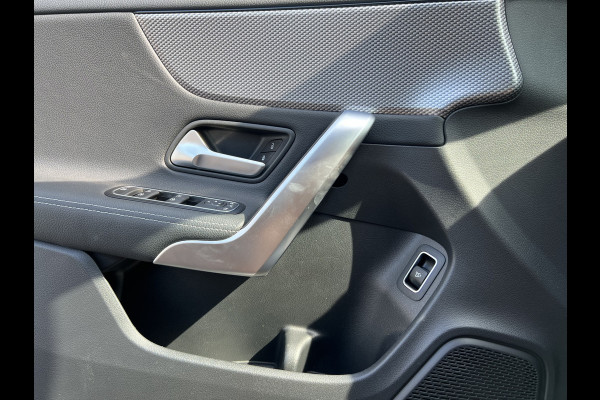 Mercedes-Benz CLA-Klasse 200 Business Solution Luxury