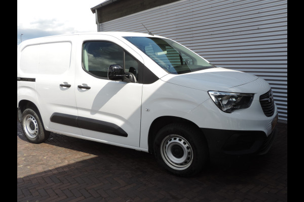 Opel Combo 1.5 BlueHDi 100 S&S L1 3 persoons