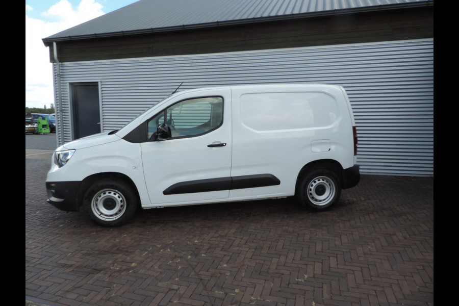 Opel Combo 1.5 BlueHDi 100 S&S L1 3 persoons