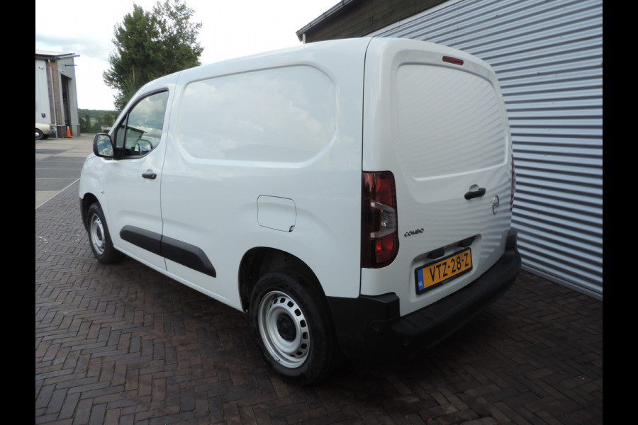 Opel Combo 1.5 BlueHDi 100 S&S L1 3 persoons