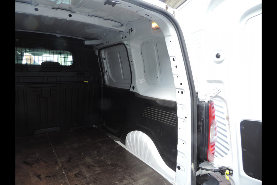 Opel Combo 1.5 BlueHDi 100 S&S L1 3 persoons