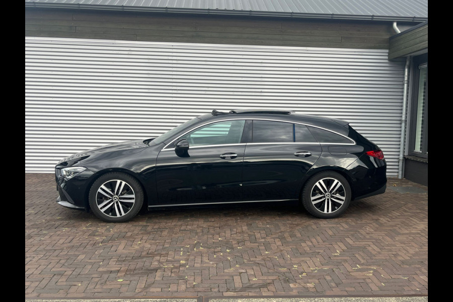 Mercedes-Benz CLA-Klasse Shooting Brake 180 Business Solution Luxury panoramadak