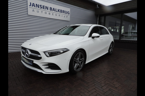 Mercedes-Benz A-Klasse 180 Business Solution AMG Upgrade auto is nieuw zeer mooi