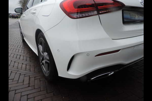 Mercedes-Benz A-Klasse 180 Business Solution AMG Upgrade auto is nieuw zeer mooi