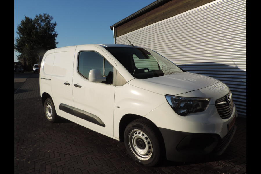Opel Combo 1.2 Turbo L1H1 Edition benzine motor