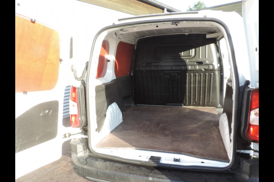 Opel Combo 1.2 Turbo L1H1 Edition benzine motor
