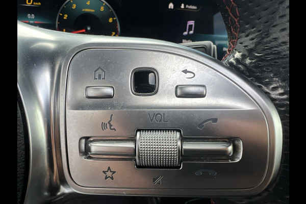 Mercedes-Benz A-Klasse 180 Business Solution AMG Night Upgrade panoramadak VEEL OPTIES!!