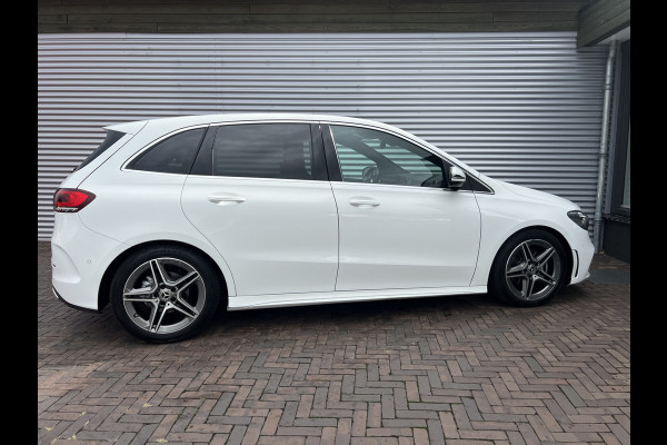 Mercedes-Benz B-Klasse 180 Business Solution AMG