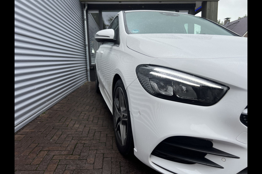 Mercedes-Benz B-Klasse 180 Business Solution AMG