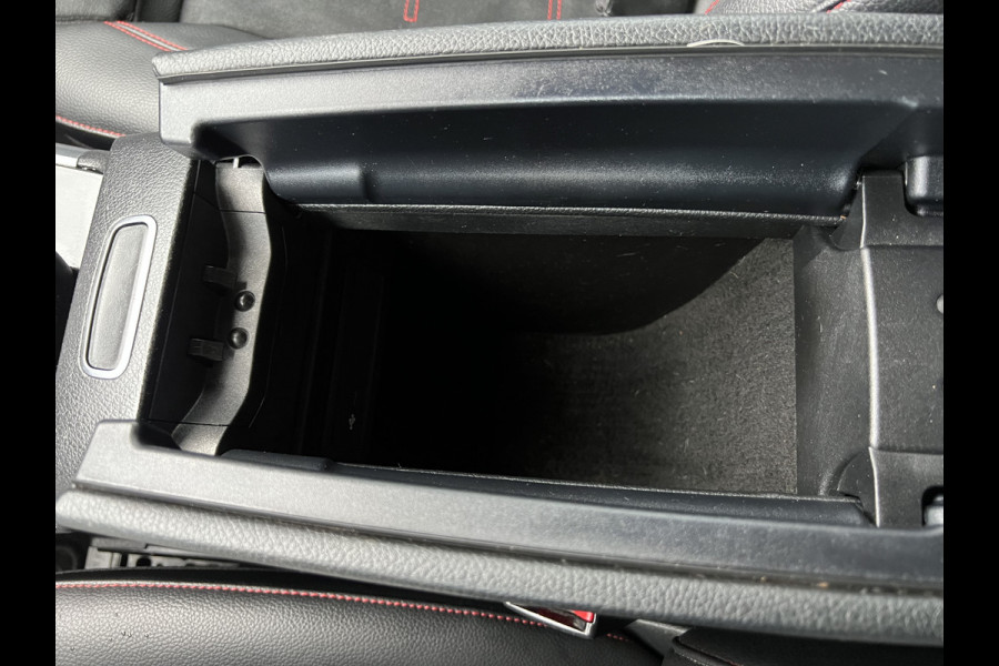Mercedes-Benz B-Klasse 180 Business Solution AMG