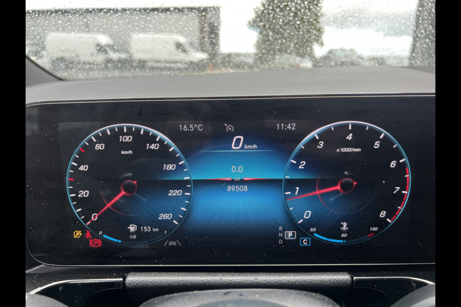 Mercedes-Benz B-Klasse 180 Business Solution AMG