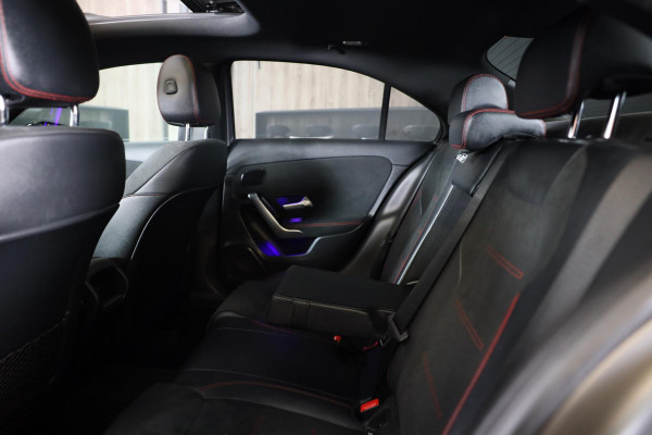 Mercedes-Benz A-Klasse 250 e AMG 45 Look / Acc / Memory / Lane Assist / Digital Cockpit / Sfeerverlichting / Camera / Pano / 18 In