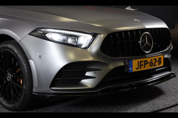 Mercedes-Benz A-Klasse 250 e AMG 45 Look / Acc / Memory / Lane Assist / Digital Cockpit / Sfeerverlichting / Camera / Pano / 18 In