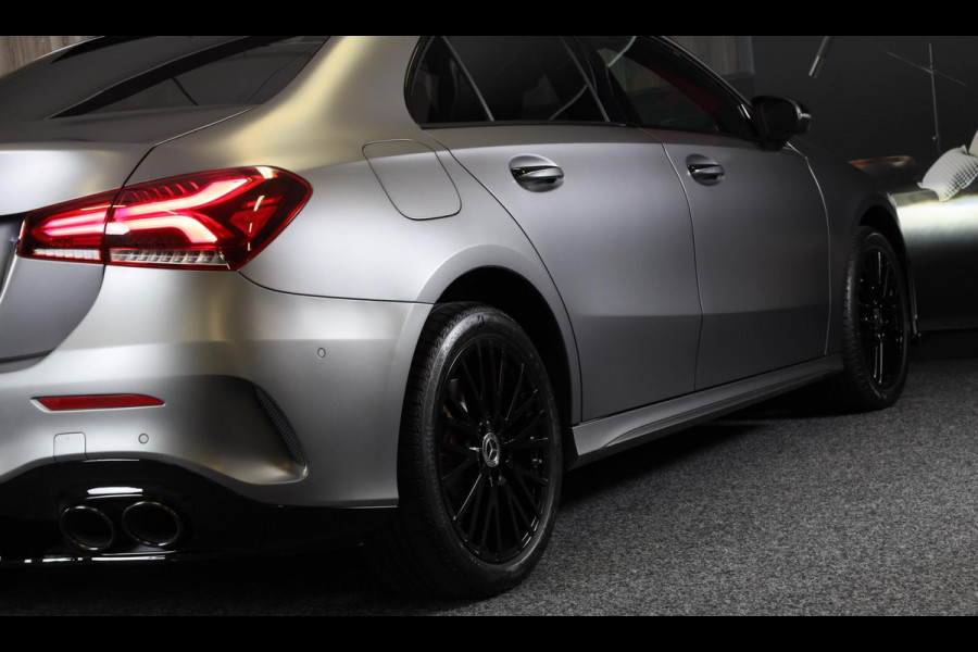 Mercedes-Benz A-Klasse 250 e AMG 45 Look / Acc / Memory / Lane Assist / Digital Cockpit / Sfeerverlichting / Camera / Pano / 18 In