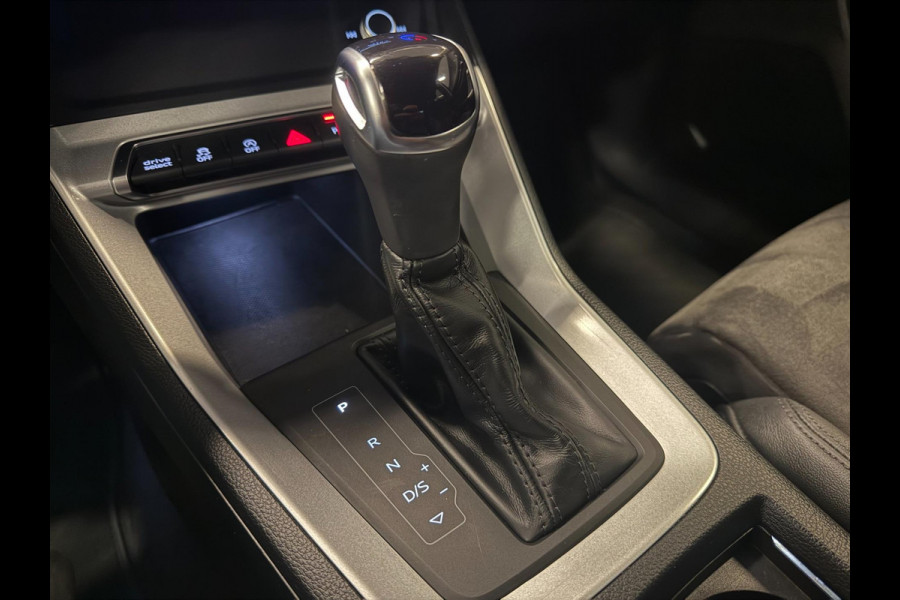 Audi Q3 Sportback 35 TFSI S-LINE BLACK-LINE 20'' NAVI/DAB/V-COCKPIT/CAM/A-CRUISE/ECC/PDC///
