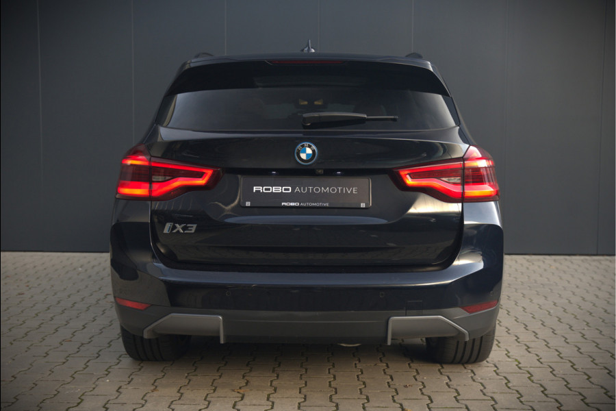 BMW iX3 High Executive 80 kWh | Panoramadak | Keyless | Stoelverwarming | Harman Kardon | Memory Seat | Head-Up Display | 360 Camera | Adaptief Onderstel | Trekhaak | Adaptive LED | Elektrische Stoelen | Apple Carplay | N