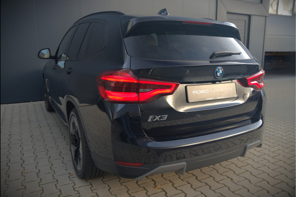 BMW iX3 High Executive 80 kWh | Panoramadak | Keyless | Stoelverwarming | Harman Kardon | Memory Seat | Head-Up Display | 360 Camera | Adaptief Onderstel | Trekhaak | Adaptive LED | Elektrische Stoelen | Apple Carplay | N