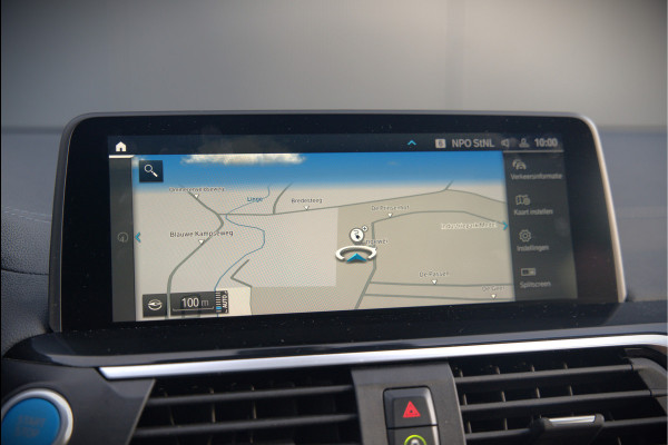 BMW iX3 High Executive 80 kWh | Panoramadak | Keyless | Stoelverwarming | Harman Kardon | Memory Seat | Head-Up Display | 360 Camera | Adaptief Onderstel | Trekhaak | Adaptive LED | Elektrische Stoelen | Apple Carplay | N